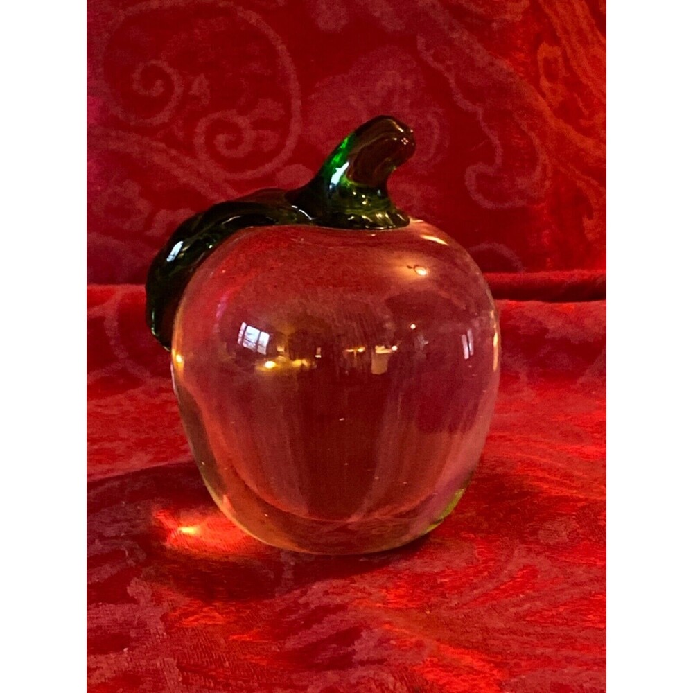 Sign Jeff Buttler Paperweight Art Glass in Clear APPLE Green Leaf 1989